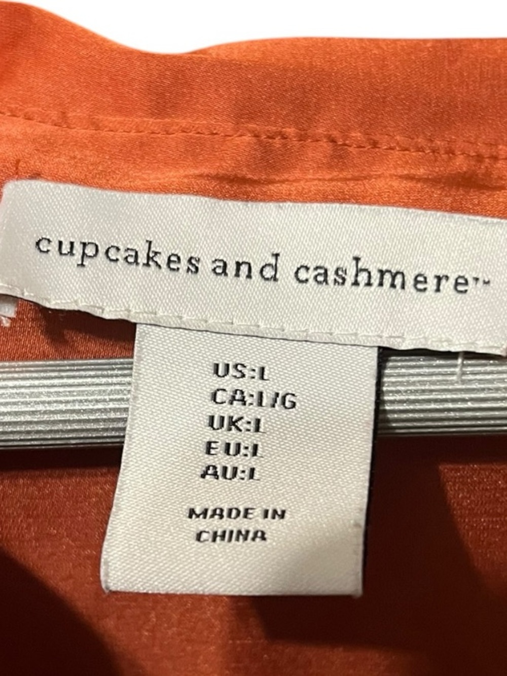 Cupcakes and Cashmere Satin Button Down Blouse – Large - Picture 5 of 5